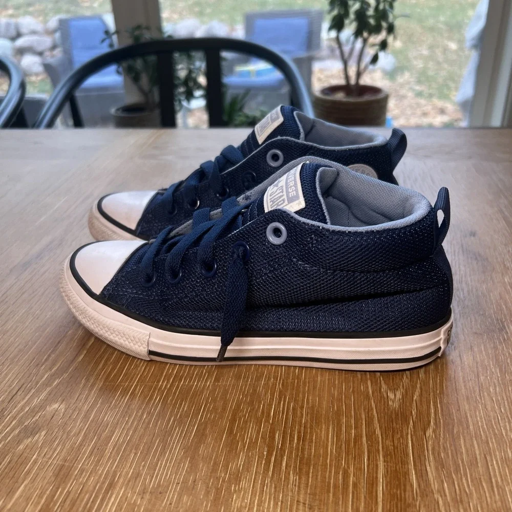 Converse Chuck Taylor All Star Youth Boy's Slip on Shoes Size 2‎ Navy Blue-Black